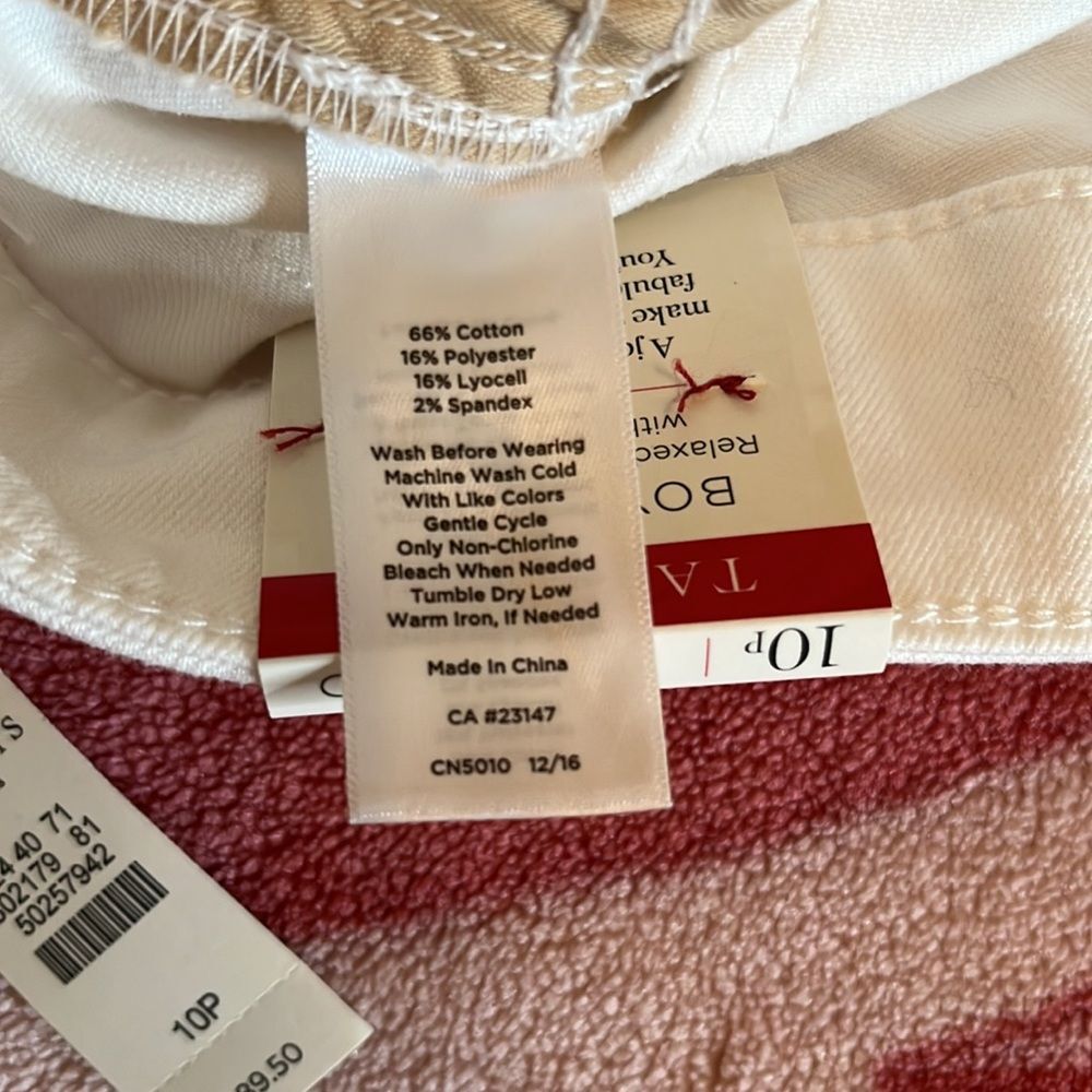 New Talbots Flawless Five-Pocket Boyfriend Denim Jeans Off-white Color Size 10P - Picture 8 of 8